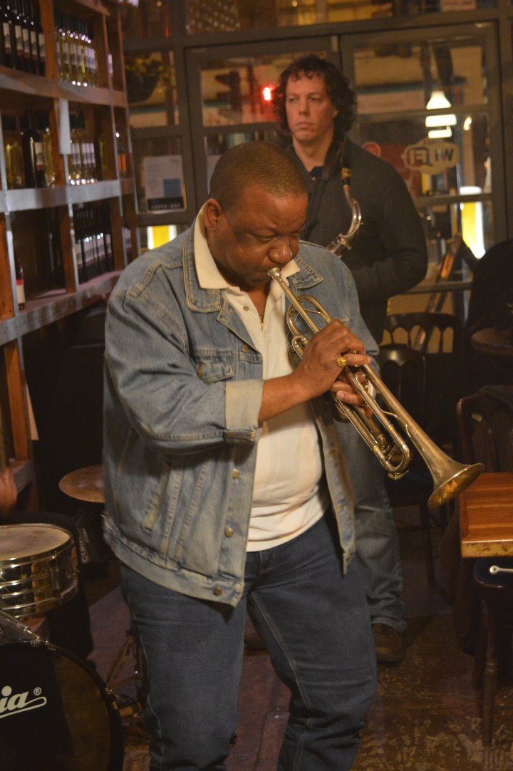 Melvin Trumpet - Jazz jam London - Shoreditch live music - Saturdays night live music in London - Hackney jazz guitar