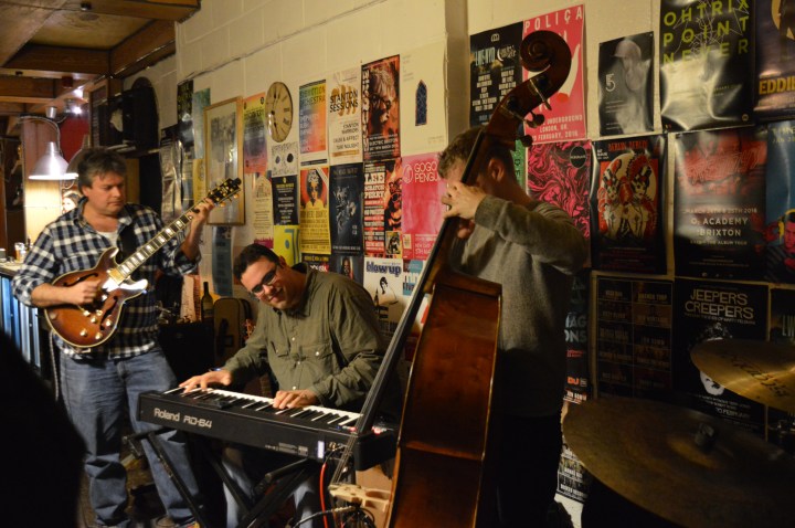 Troyganic jazz jam- Jazz jams in London - Jazz drums - Jazz music - Live music in London East